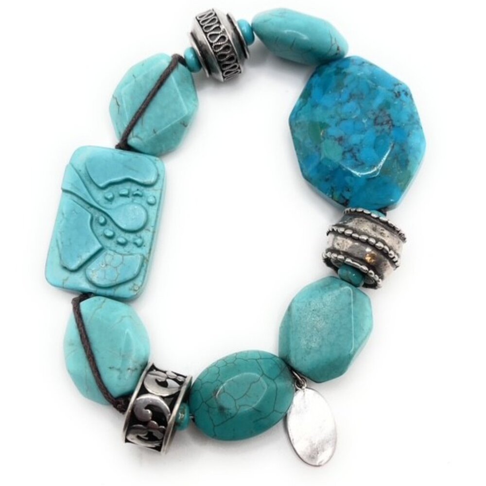B2162 Retired Silpada Turquoise Stretch bracelet